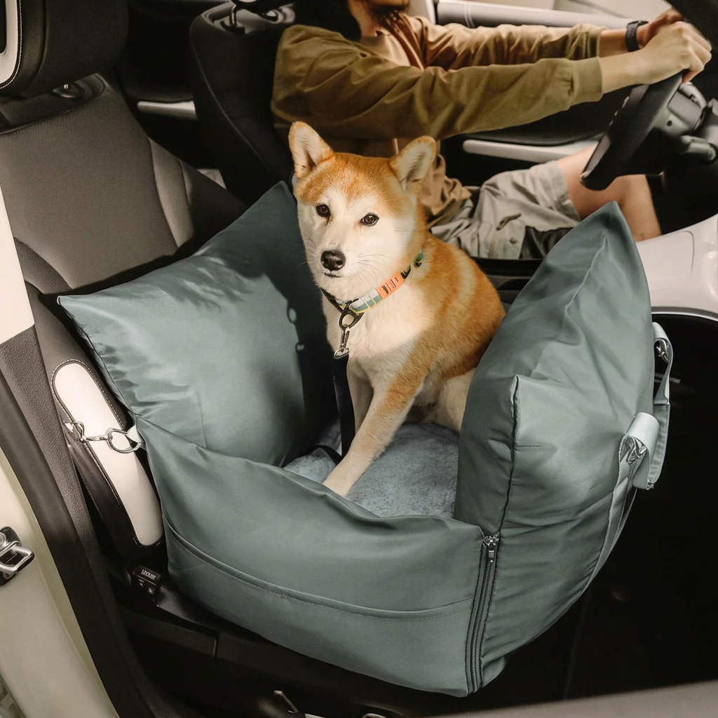 Waterproof ISOFIX Dog Car Seat Bed with LATCH System - First Class - detail image 9 | Petix pet supplies for dogs and cats