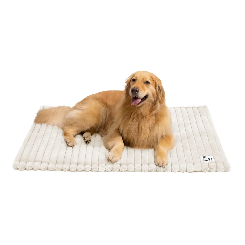 Fluffy Faux Rabbit Fur Washable Warm Pet Mat - ComfyEase - Dog Beds detail view 17 | Petix pet supplies for dogs and cats
