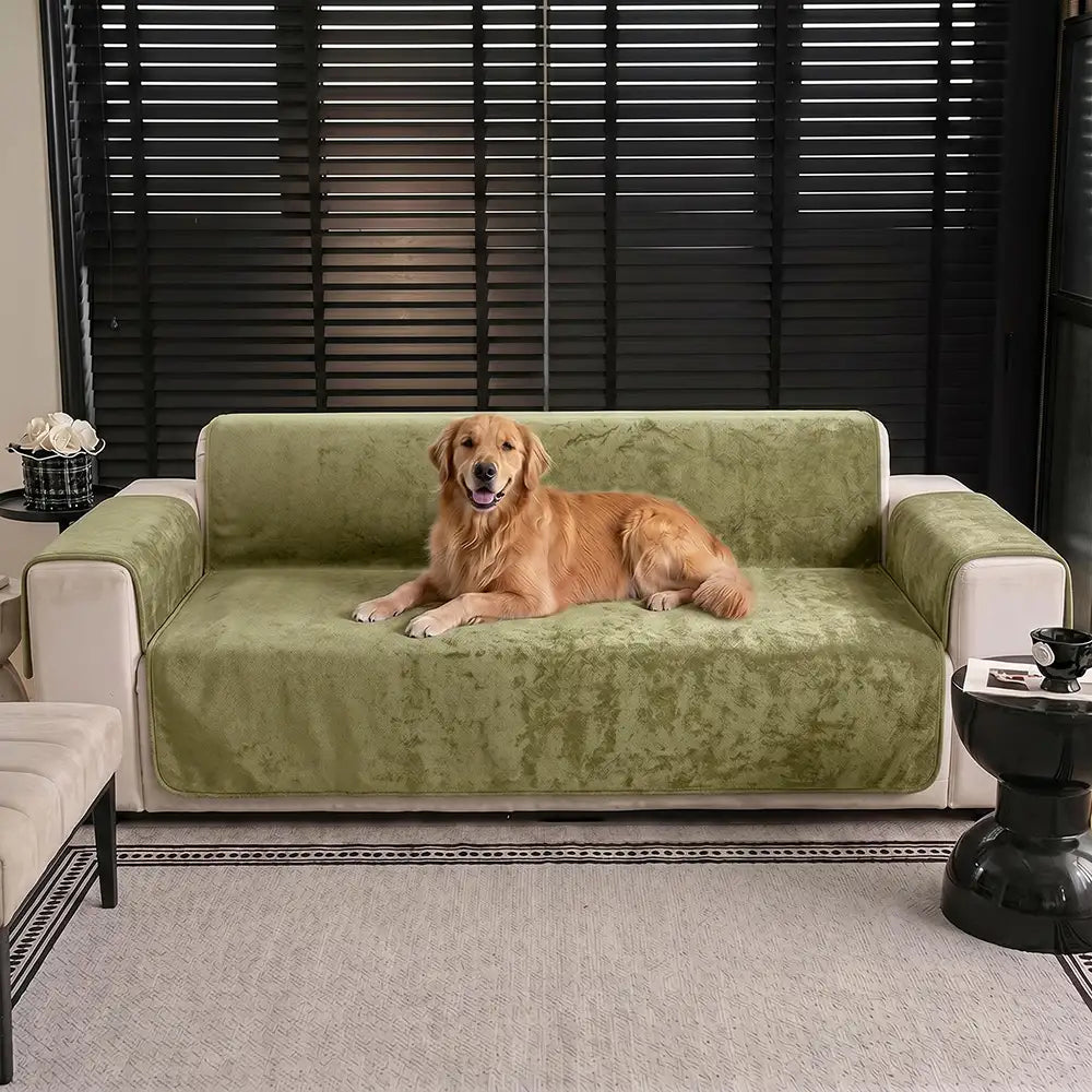 Cloud Fleece Anti-Slip One-Piece Couch Cover - Couch Cover detail view 4 | Petix pet supplies for dogs and cats