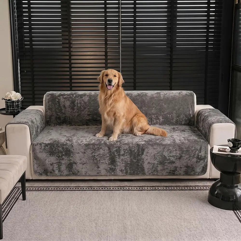 Cloud Fleece Anti-Slip One-Piece Couch Cover - Couch Cover detail view 2 | Petix pet supplies for dogs and cats
