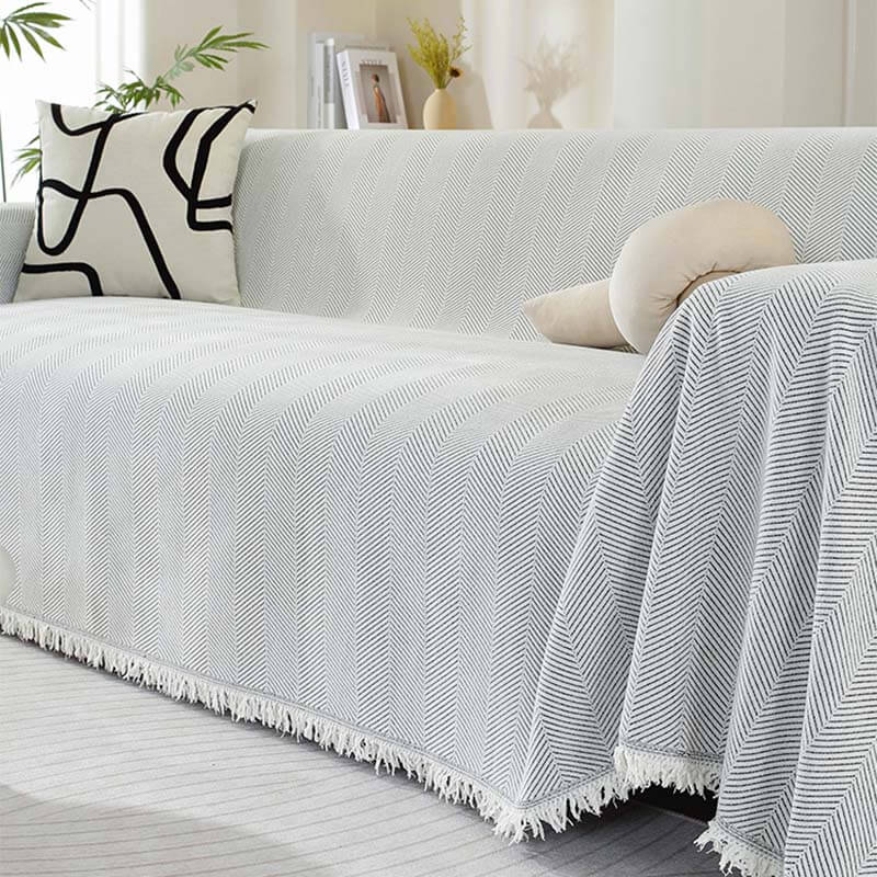 Chenille Blanket Herringbone Tassel Armchair Cover - Couch Cover detail view 16 | Petix pet supplies for dogs and cats