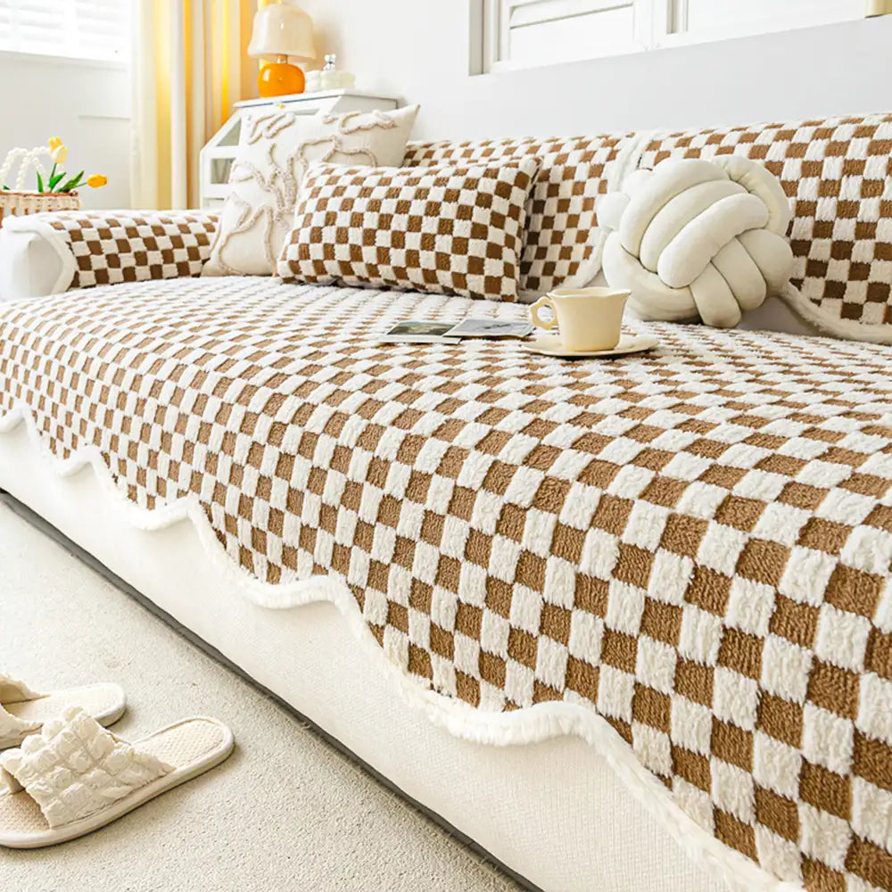 Classic Checkerboard Plush Comfortable Scratch-Resistant Non-Slip Co... detail view 12 | Petix pet supplies for dogs and cats