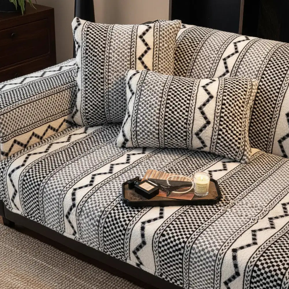 Classic Plaid Plush Scratch-Resistant Comfortable Non-Slip Couch... main product image | Petix pet supplies for dogs and cats