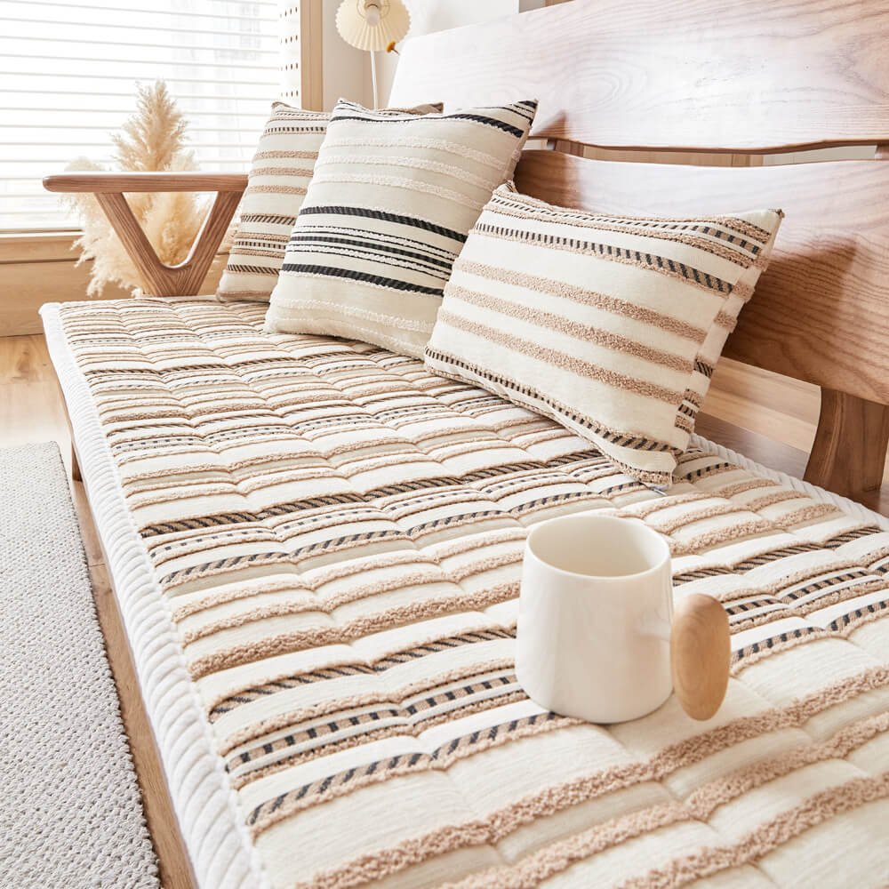 Cozy Chenille Striped Plush Sofa Protector Pet Mat Non-slip Couch Cov... detail view 5 | Petix pet supplies for dogs and cats