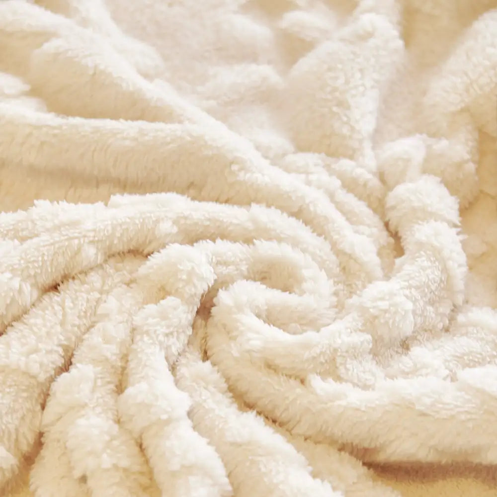 Fluffy Jacquard Velvet Scratch-Resistant Thickened Sofa Blanket Couch... detail view 7 | Petix pet supplies for dogs and cats