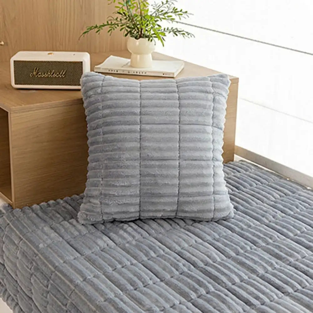 Soft Flannel Pillow - Couch Cover detail view 5 | Petix pet supplies for dogs and cats