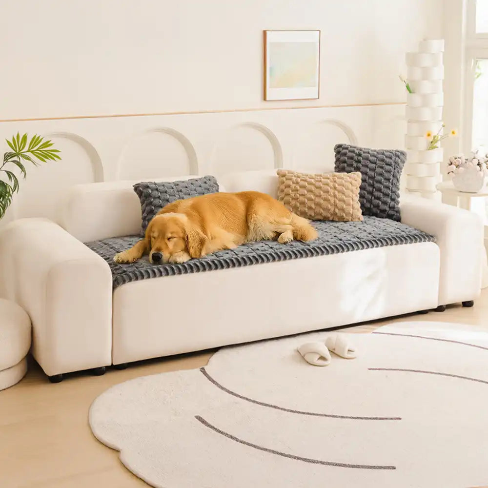 Honeycomb Plush Thickened Soft Sofa Decoration Pet Mat Couch Cover... detail view 2 | Petix pet supplies for dogs and cats