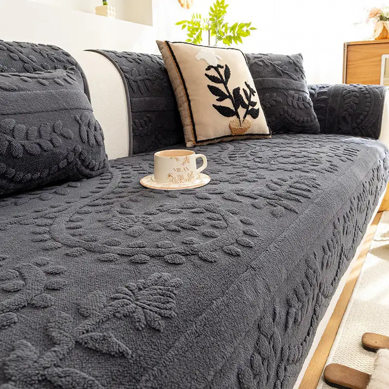 Jacquard Plush Comfortable Scratch-Resistant Non-Slip Couch Cover - C... detail view 2 | Petix pet supplies for dogs and cats