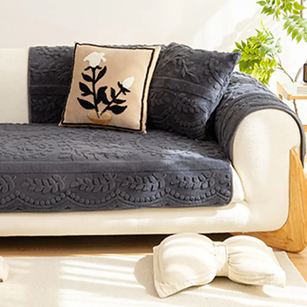 Jacquard Plush Comfortable Scratch-Resistant Non-Slip Couch Cover - C... detail view 7 | Petix pet supplies for dogs and cats