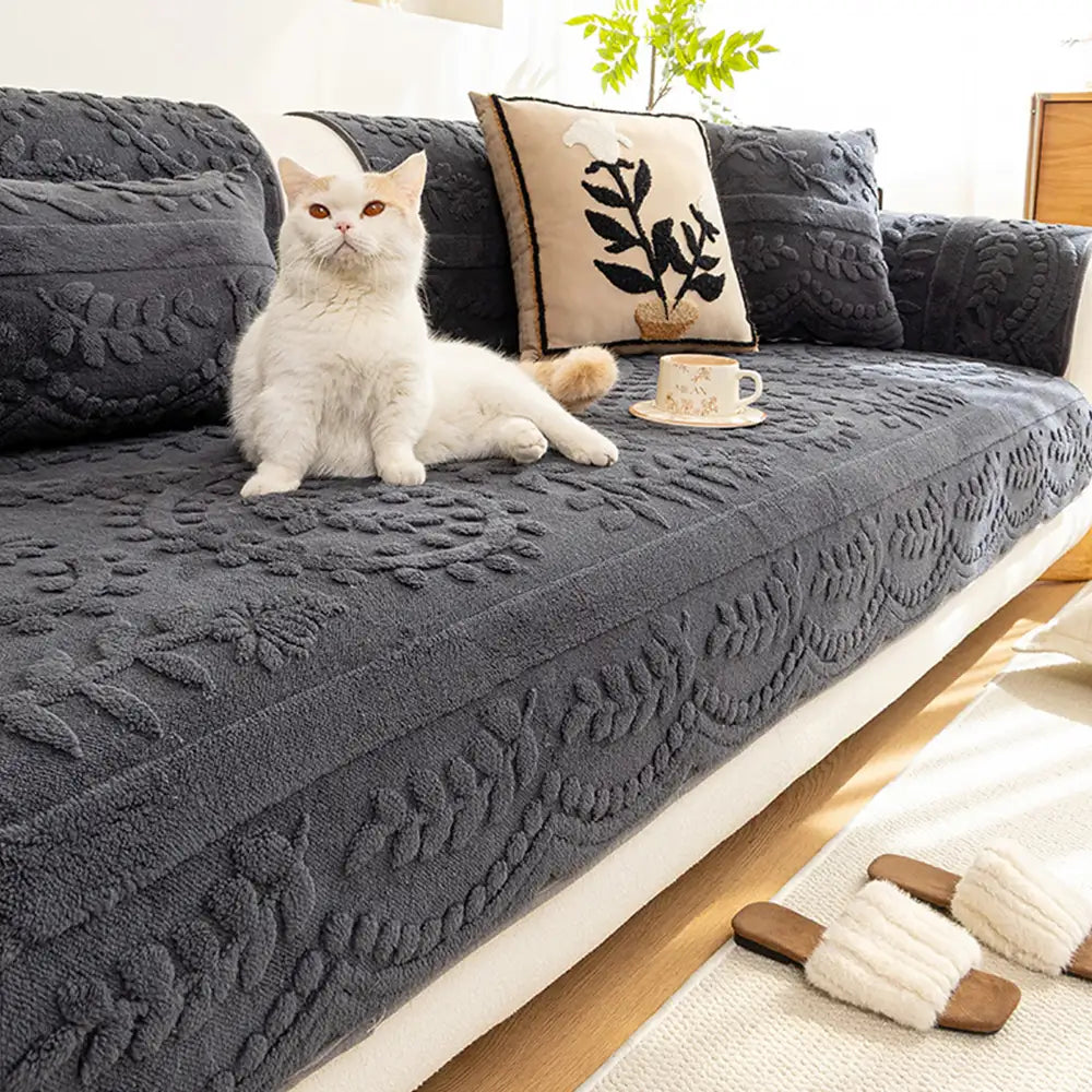 Jacquard Plush Comfortable Scratch-Resistant Non-Slip Couch Cover - C... detail view 5 | Petix pet supplies for dogs and cats
