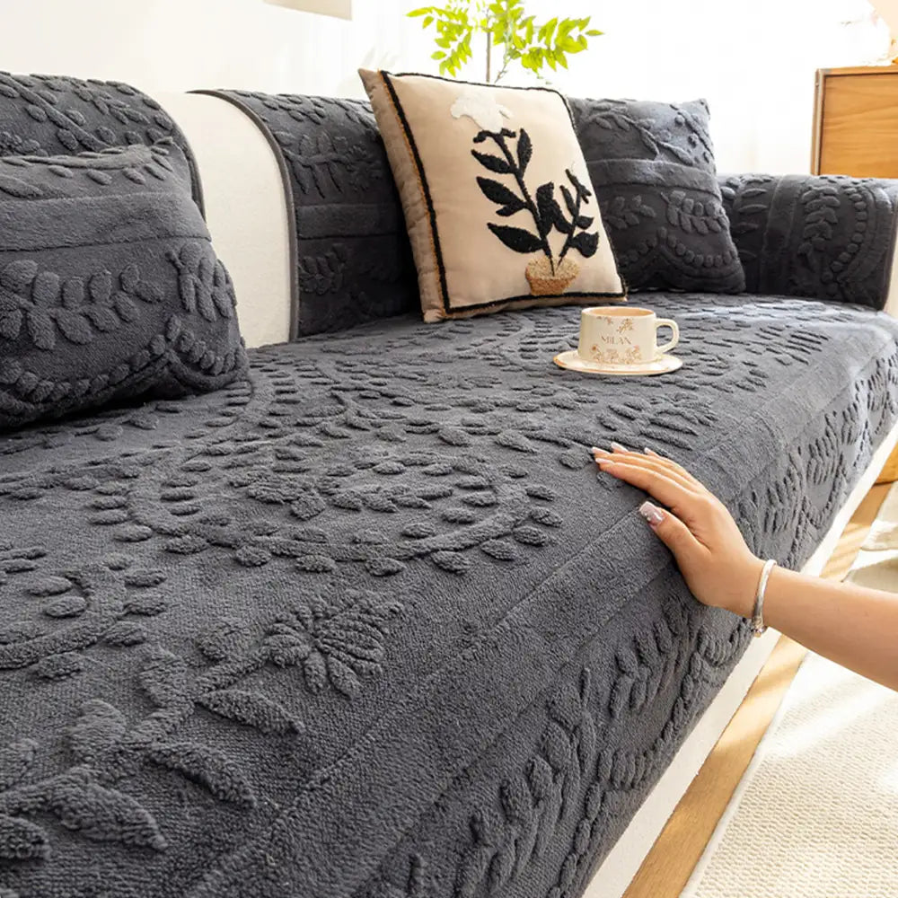 Jacquard Plush Comfortable Scratch-Resistant Non-Slip Couch Cover - C... detail view 8 | Petix pet supplies for dogs and cats