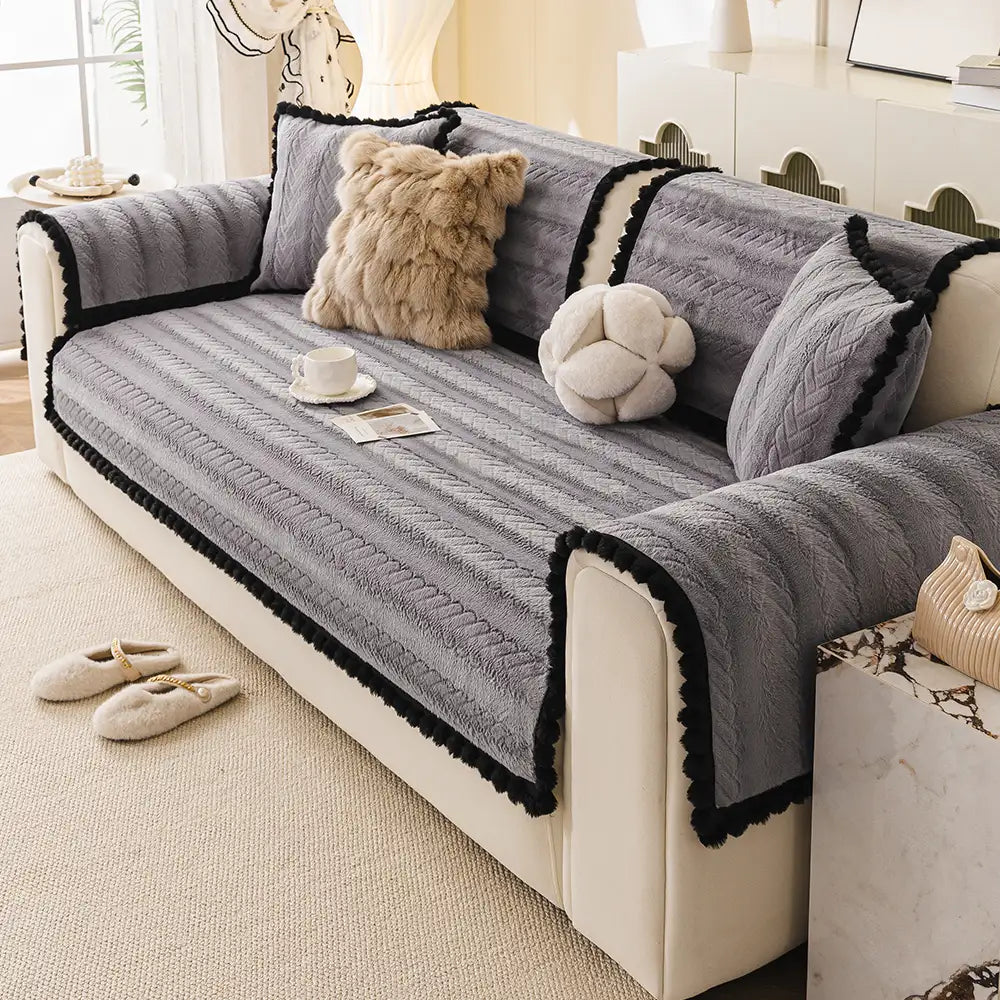 Lazy Chic Plush Winter Sofa Protector Skin-Friendly Couch Cover - Cou... detail view 2 | Petix pet supplies for dogs and cats