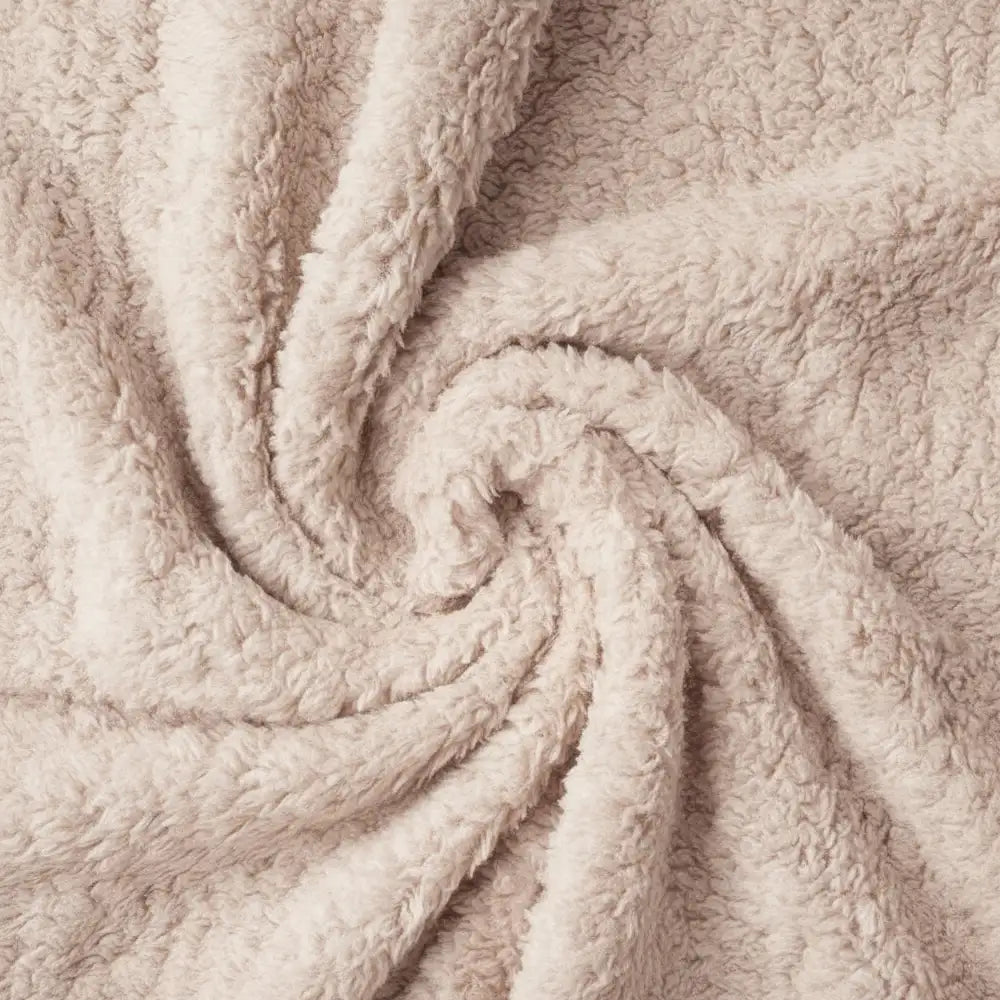 Polar Fleece Comfortable Warm Multifunctional Pet Blanket - Blankets detail view 6 | Petix pet supplies for dogs and cats
