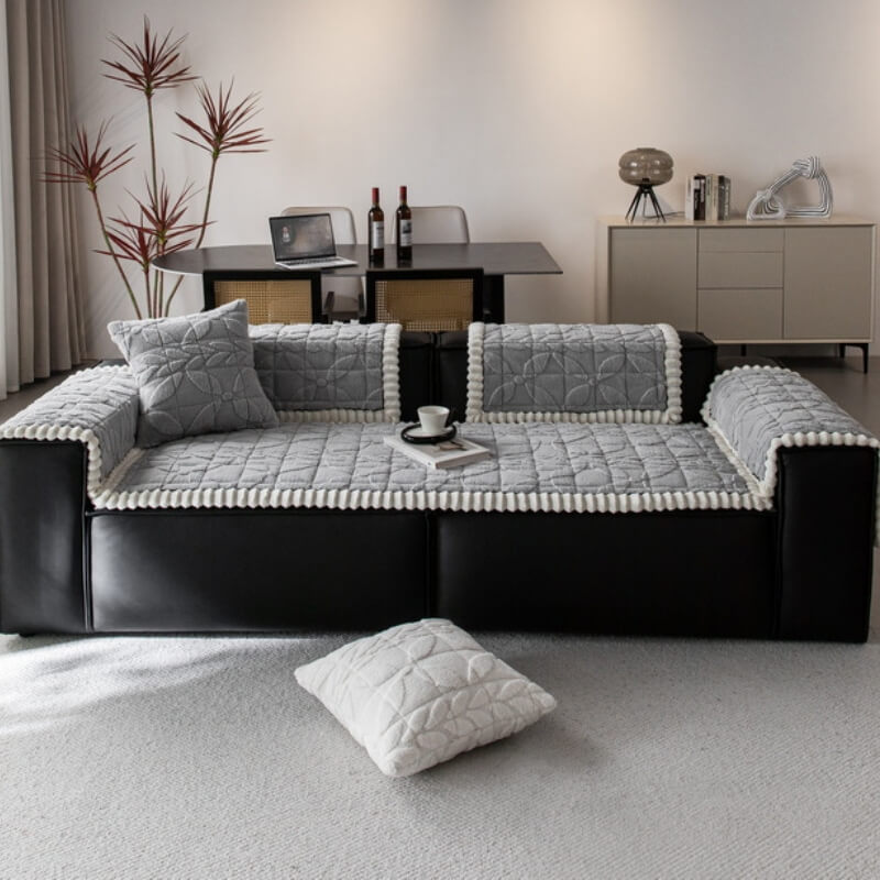 Thickened Short Plush Leaf Pattern Scratch Resistant Non-Slip Couch C... detail view 9 | Petix pet supplies for dogs and cats