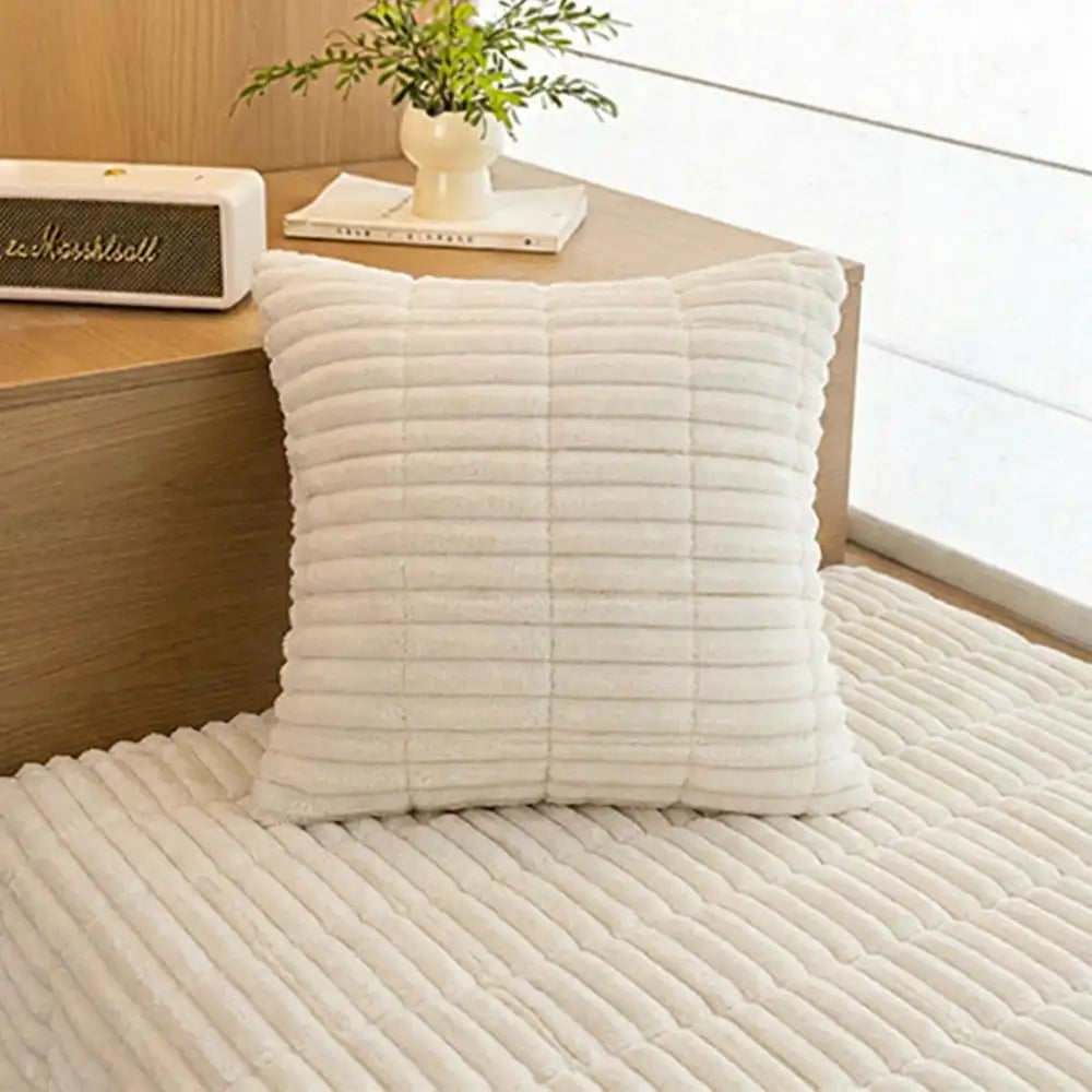 Soft Flannel Pillow - Couch Cover detail view 4 | Petix pet supplies for dogs and cats