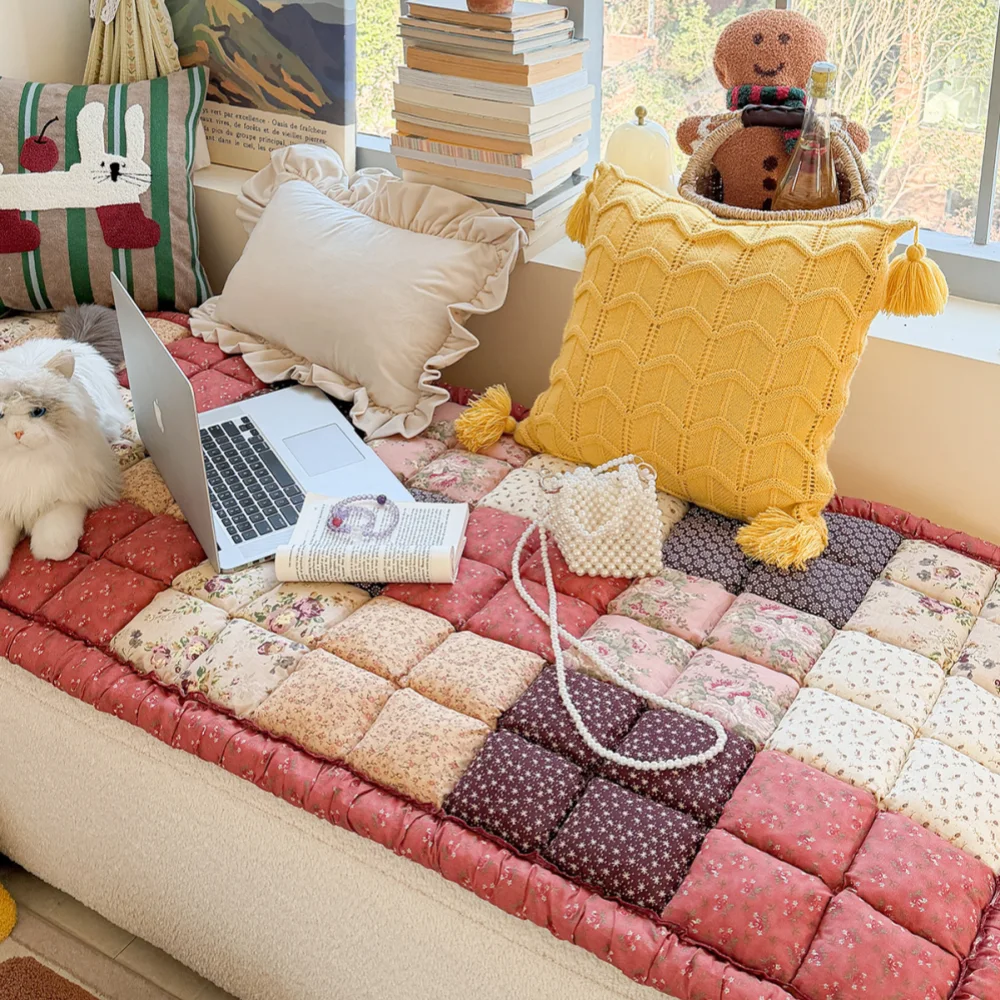 Handmade Vintage Floral Soft Stuffed Pet Mat Non-Slip Couch Cover... detail view 11 | Petix pet supplies for dogs and cats