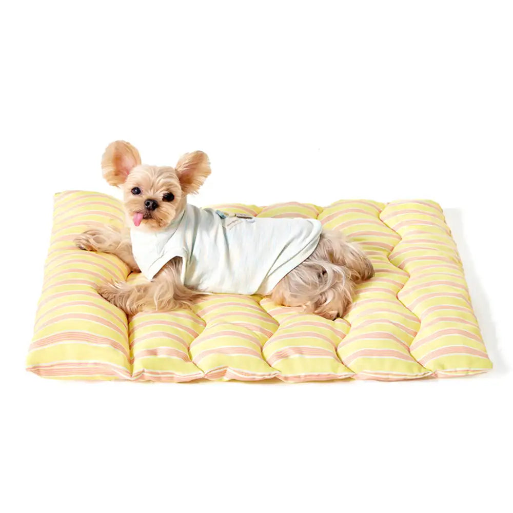 Color-Blocked Striped Breathable Double-Sided Soft Pet Mat – Dog Beds (view 2) | Petix pet supplies for dogs and cats