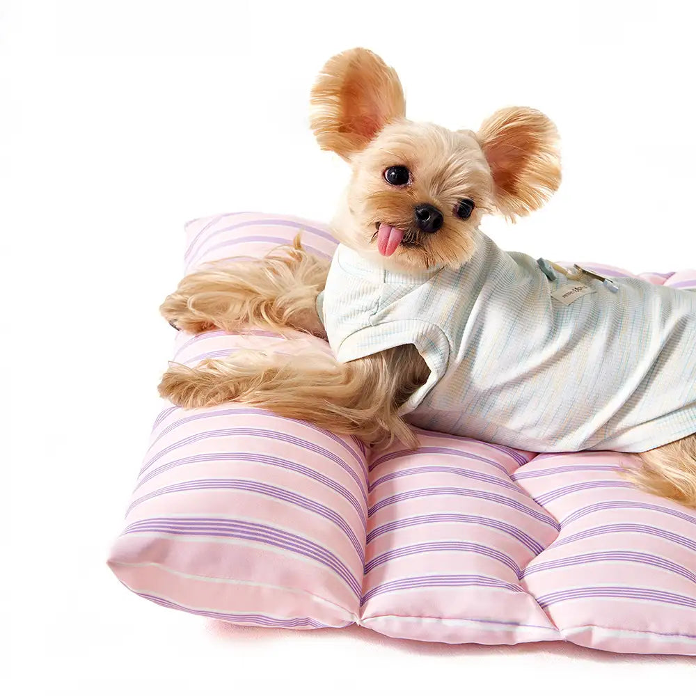 Color-Blocked Striped Breathable Double-Sided Soft Pet Mat – Dog Beds (view 4) | Petix pet supplies for dogs and cats