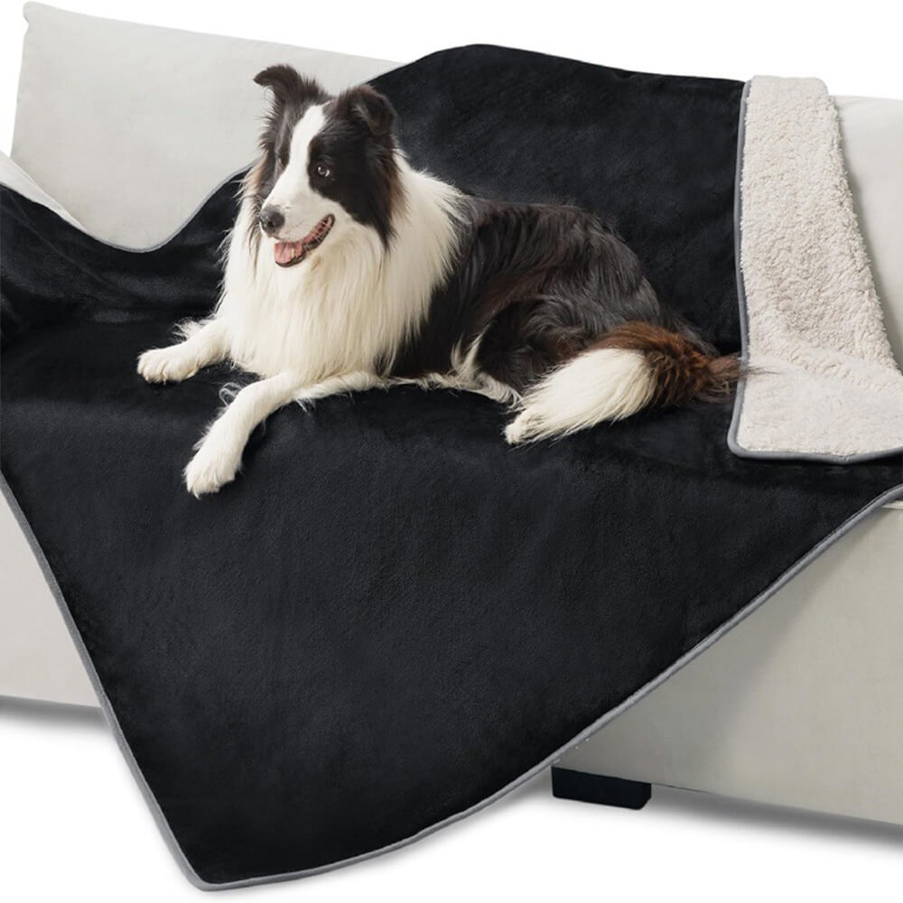 Cozy & Protective Throw Reversible Fleece Pet Blanket – Dog Beds (view 8) | Petix pet supplies for dogs and cats