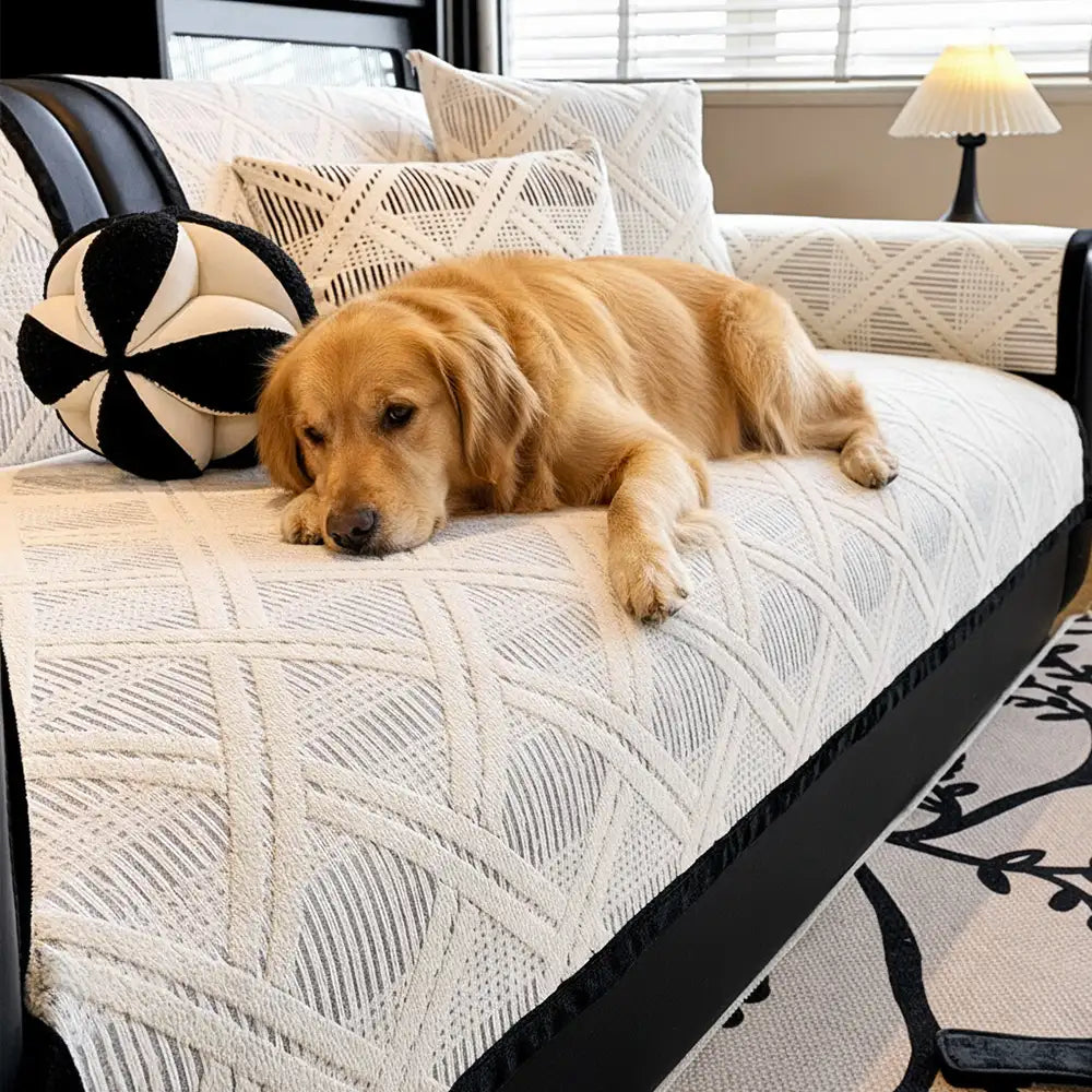 Creative Plaid Pattern Anti-Cat Scratch And Non-Slip Couch Cover - Suitable For All Se… | Petix pet supplies for dogs and cats