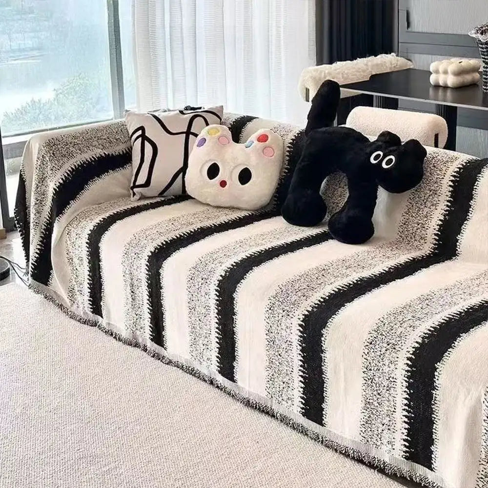 Fashion Striped Chenille Scratch-Resistant Sofa Protection Couch Cover – Couch Cover (… | Petix pet supplies for dogs and cats