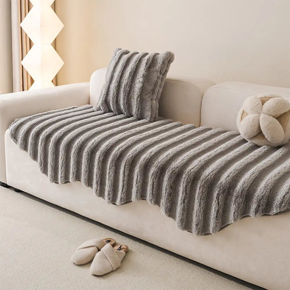 Fluffy Comfort Plush Furniture Protection Decorative Couch Cover – Couch Cover (view 1… | Petix pet supplies for dogs and cats
