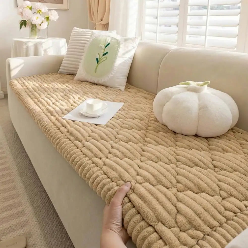 Fluffy Fuzzy Pet-Friendly Sofa Protector Washable Couch Cover Pet Mat – Couch Cover (v… | Petix pet supplies for dogs and cats