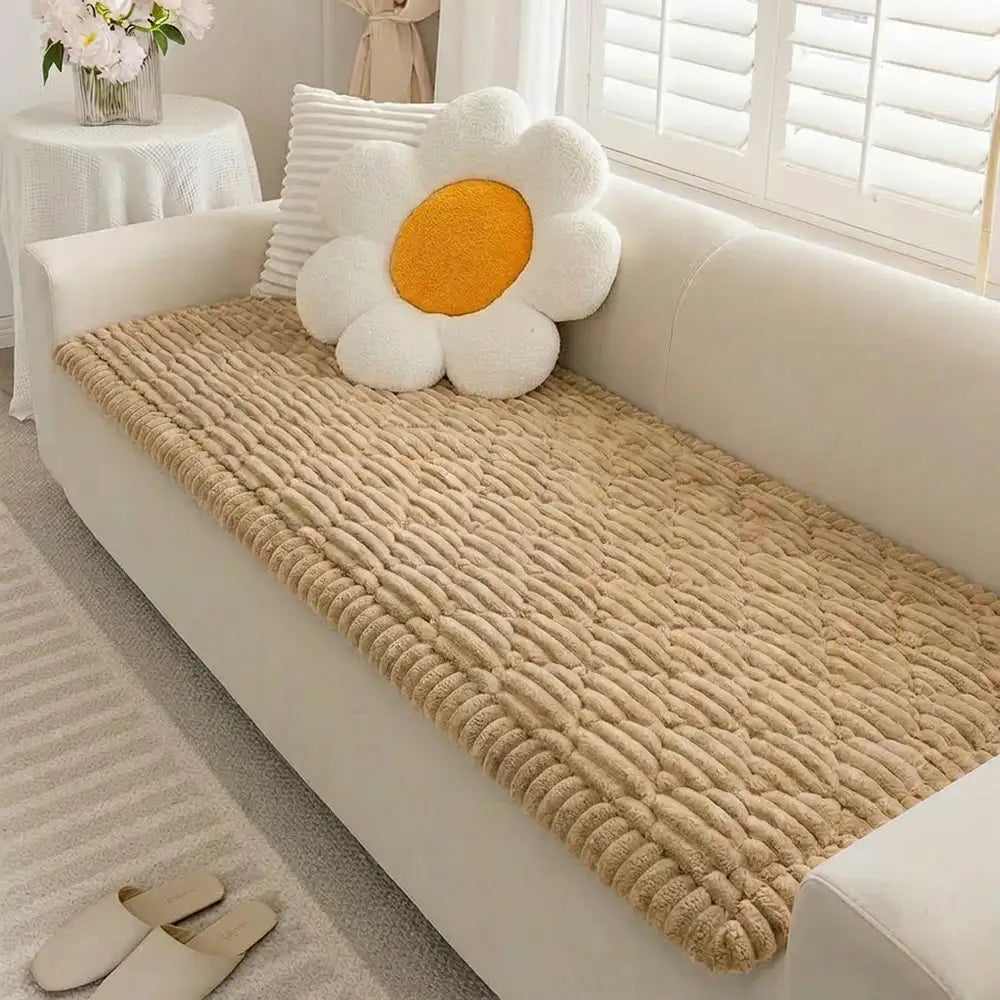 Fluffy Fuzzy Pet-Friendly Sofa Protector Washable Couch Cover Pet Mat – Couch Cover (v… | Petix pet supplies for dogs and cats