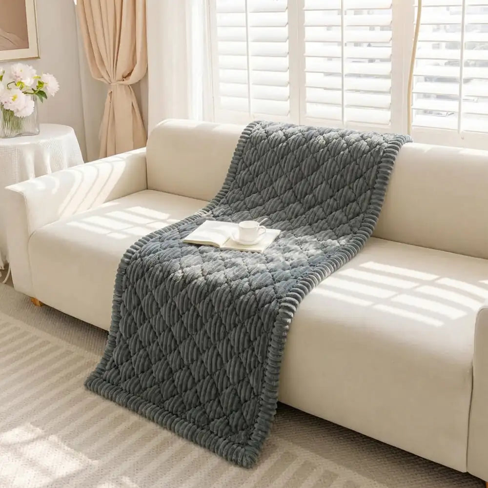 Fluffy Fuzzy Pet-Friendly Sofa Protector Washable Couch Cover Pet Mat – Couch Cover (v… | Petix pet supplies for dogs and cats