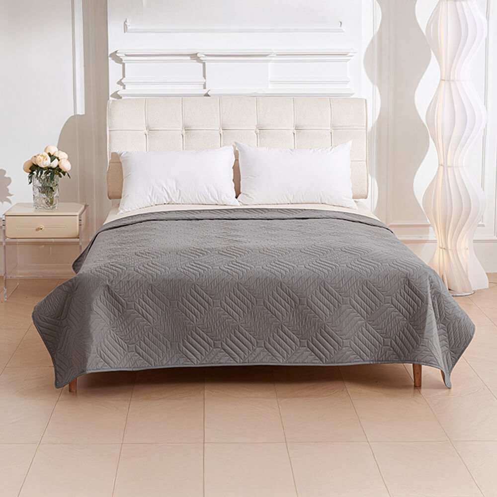 Multifunctional Water-resistant Urine Proof & Washable Pet Blanket Bed Cover – Bedding… | Petix pet supplies for dogs and cats