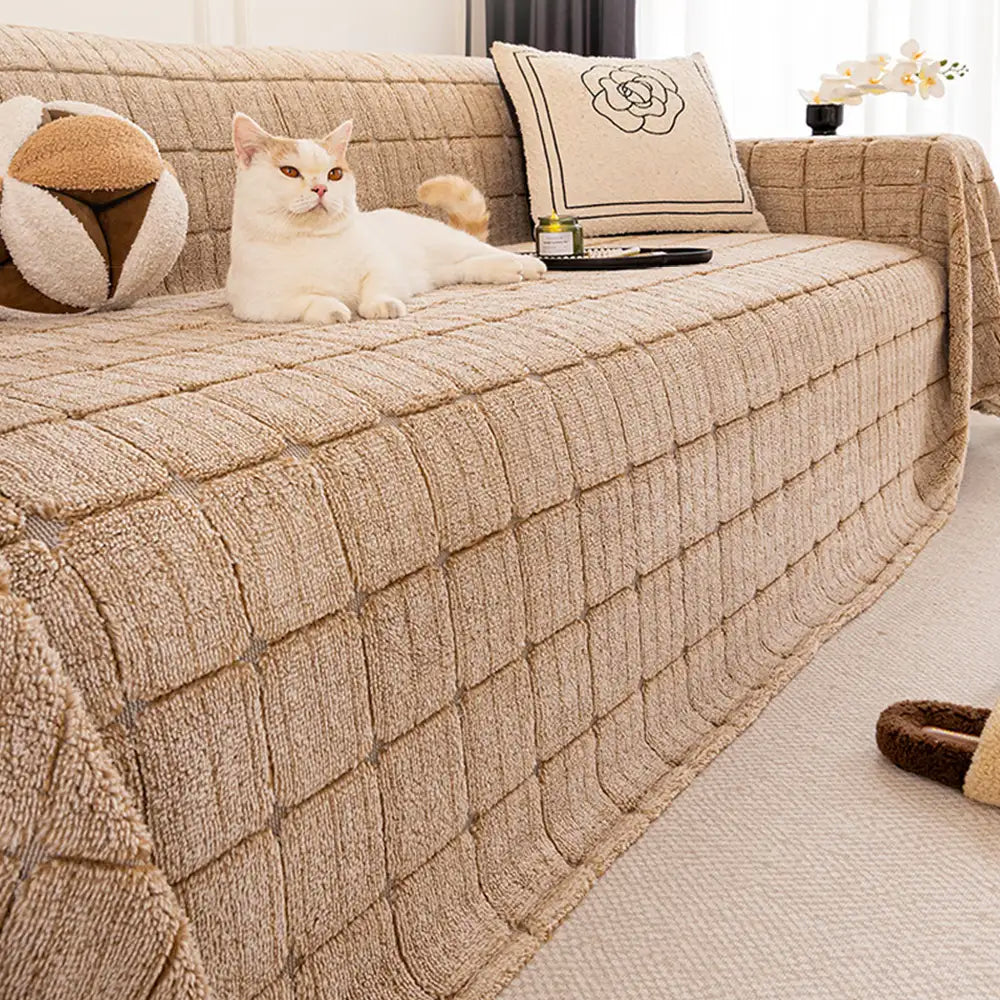 Plush Quilted Classic Checkered Comfortable Thickened Couch Cover – Couch Cover (main) | Petix pet supplies for dogs and cats