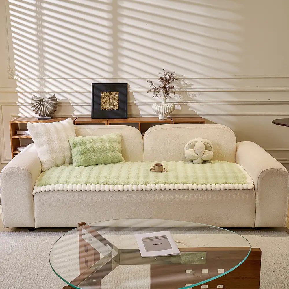 Soft Faux Rabbit Plush Thick Skin-Friendly Non-Slip Couch Cover – Couch Cover (view 11) | Petix pet supplies for dogs and cats