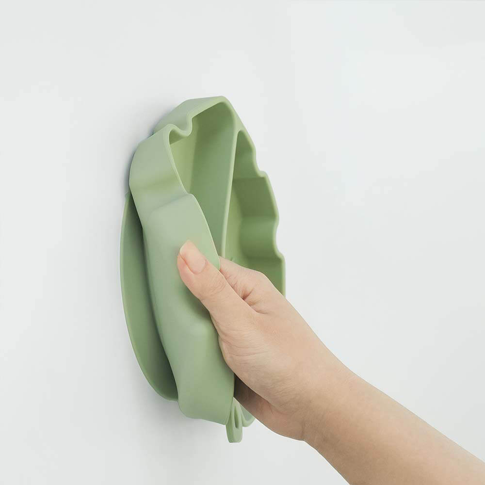 Suction Cup Pet Bowls - Leaf – Pet Bowls, Feeders & Waterers (view 5) | Petix pet supplies for dogs and cats