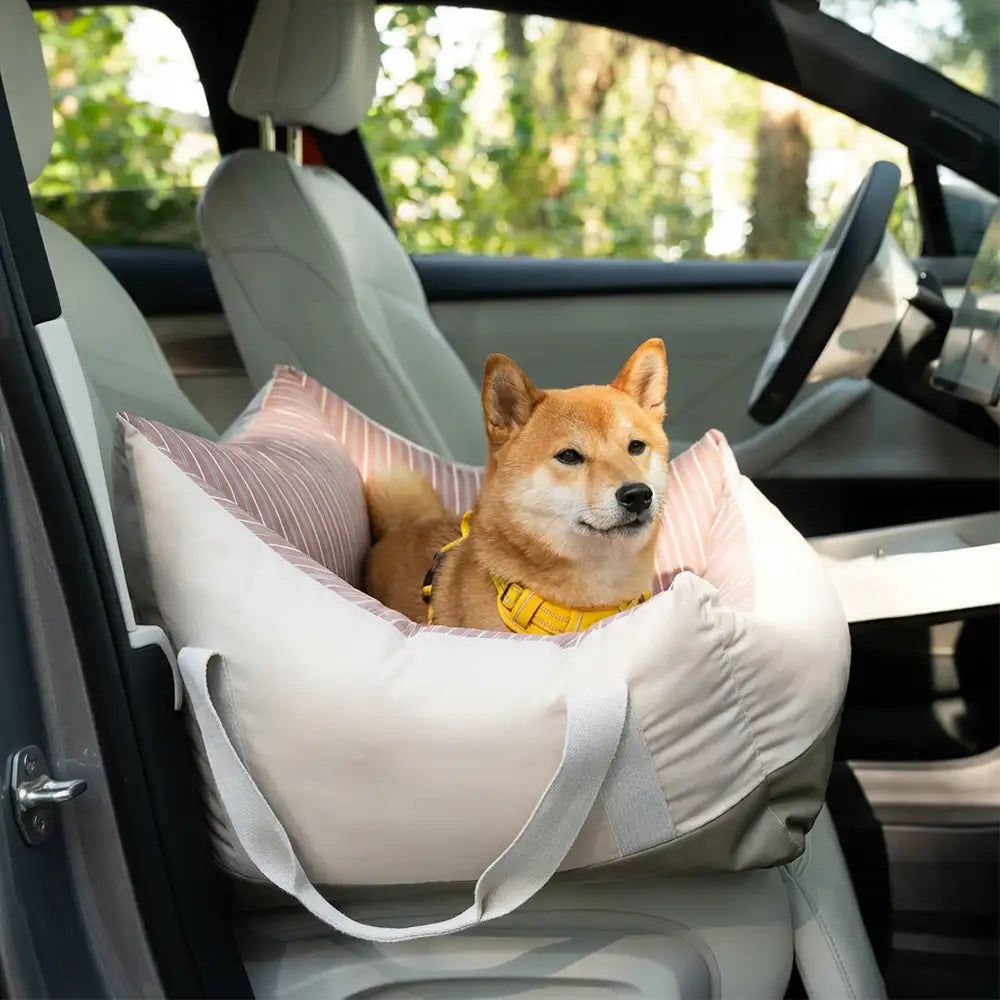 Travel Safety Semi-Enclosed Water-Repellent Dog Car Seat Bed – Dog Car Seat (view 2) | Petix pet supplies for dogs and cats
