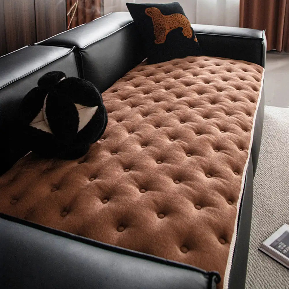 Vintage Leather Sofa Protection Non-Slip Couch Cover – Couch Cover (view 9) | Petix pet supplies for dogs and cats