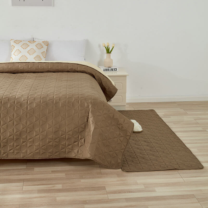 Waterproof Non-Slip Geometric Embossed Multi-Purpose Pet Mat Mattress Protector – Bedd… | Petix pet supplies for dogs and cats